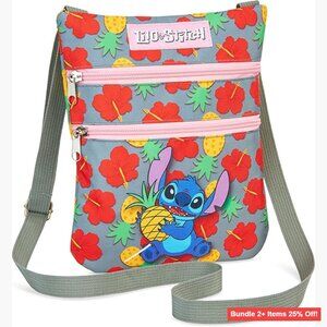 Adjustable Crossbody Bag with Zipper Closure for Everyday Use